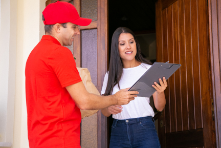 Technician visiting a home for a free sofa repair consultation